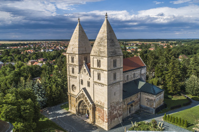 Jáki Szent Cecília Kórus koncertje